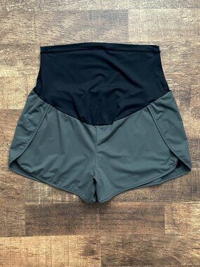 ⭐POSHGLAM MATERNITY SHORTS in Dark Gray, size L⭐